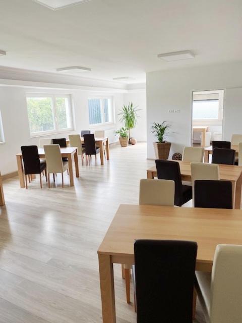 Gaestezimmer Oedenburgerstrasse Pottsching 외부 사진