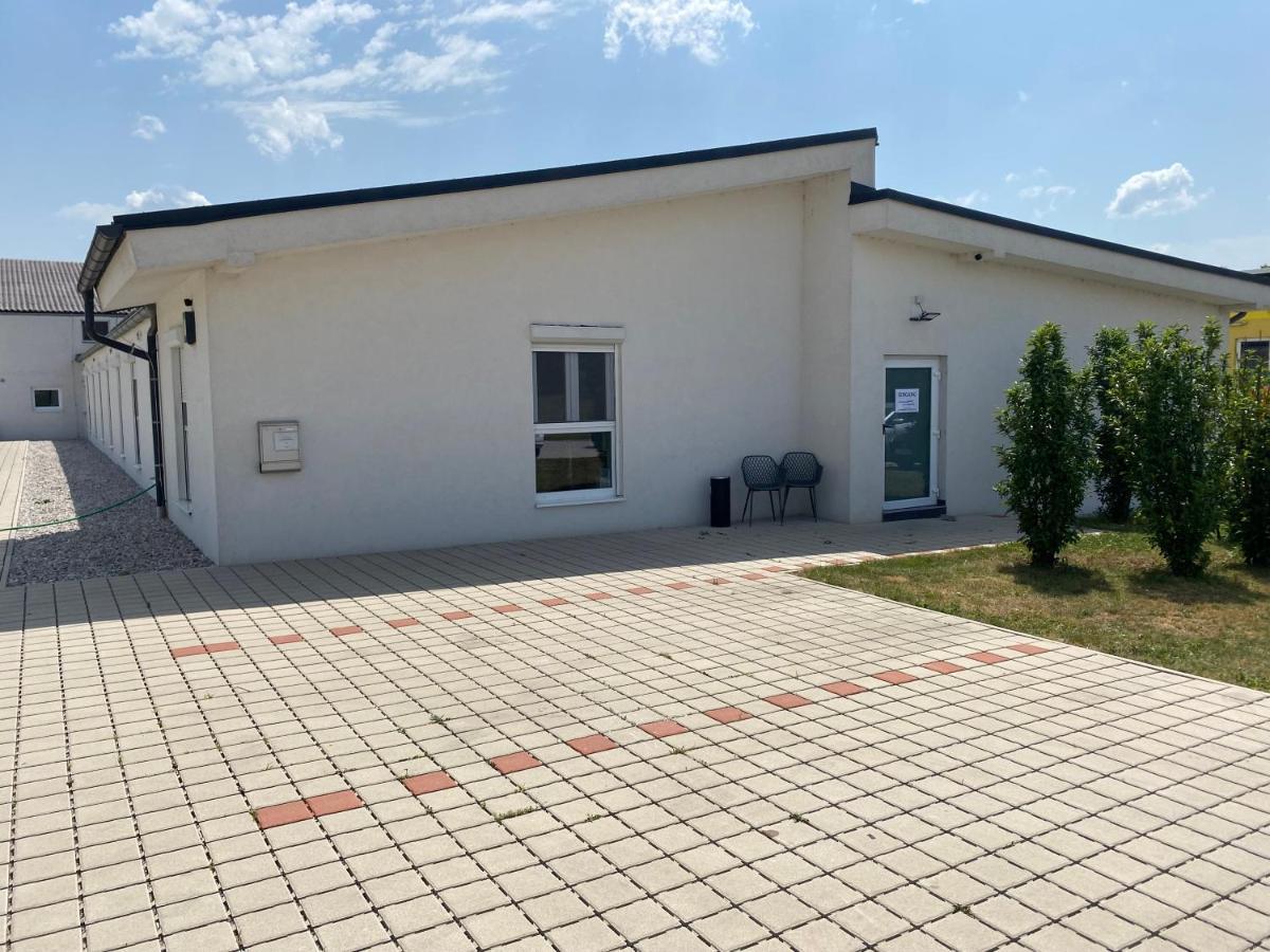 Gaestezimmer Oedenburgerstrasse Pottsching 외부 사진